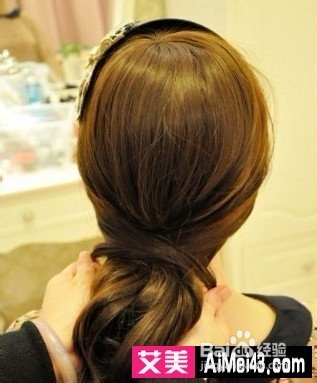 DIY俏皮马尾编发教程