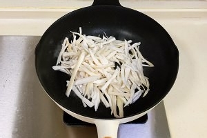 如何制作手撕杏鲍菇