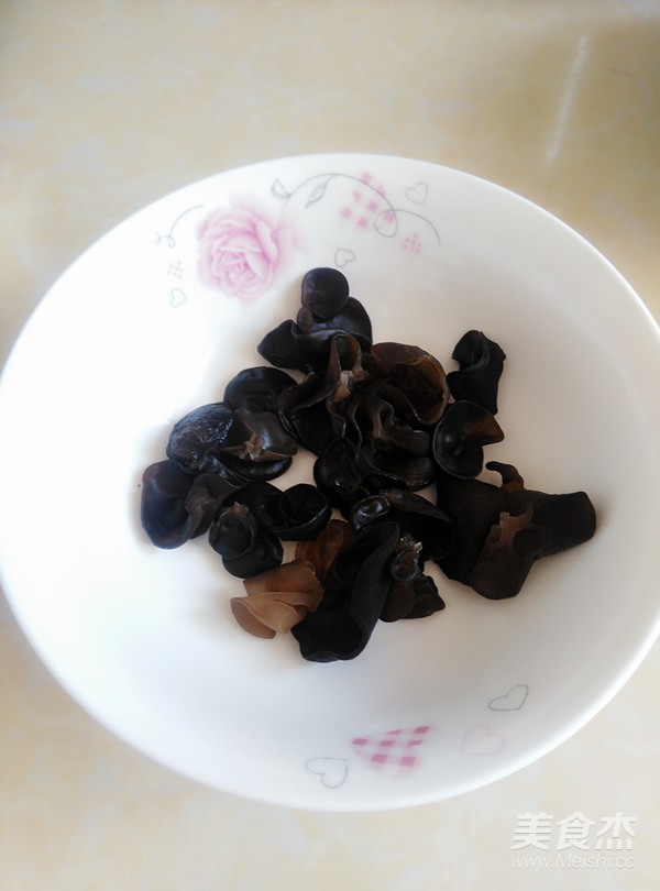 木耳豆角炒肉