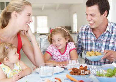 宝宝不爱吃饭，家长该怎么办？