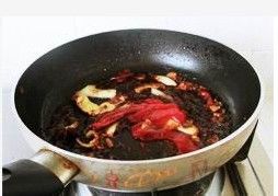 做出永不失败的酱焖酥鱼——酱焖酥鱼