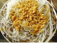 如何做蒜蓉粉丝蒸大虾