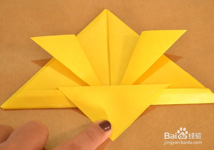 如何制作折纸“愤怒的小鸟”书签