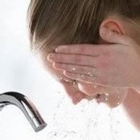 如何快速治疗青春豆