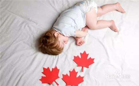 加拿大生孩子福利具体有哪些？（加拿大生孩子的福利）