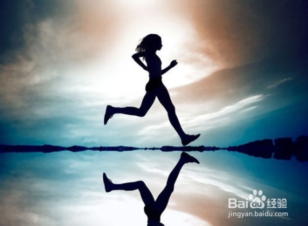 中跑运动员身体训练方法