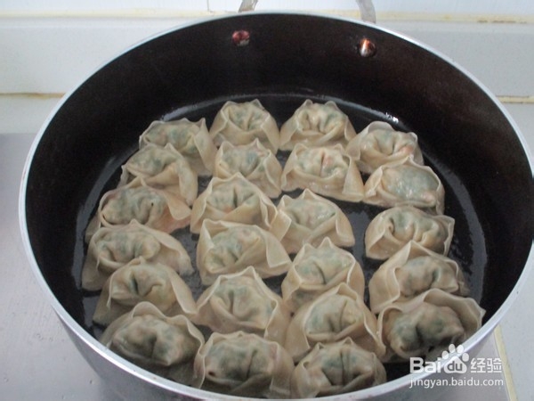 教你做干煎荠菜笋肉馄饨