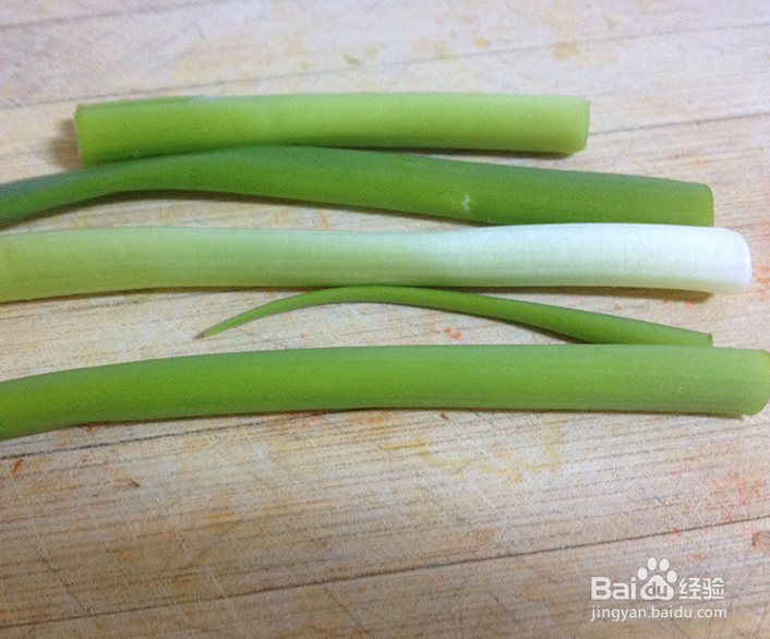 明目鸡蛋糕的做法