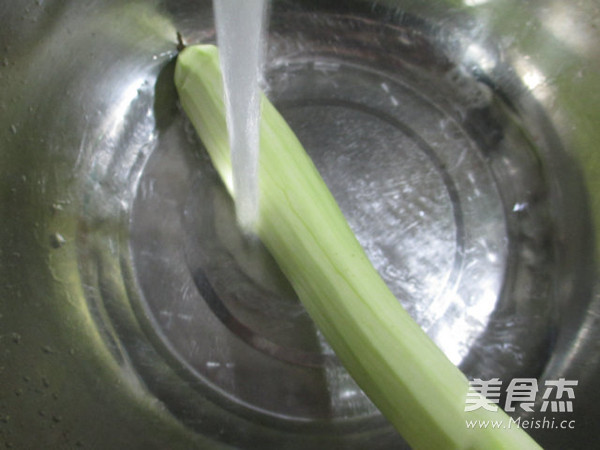 榨菜丝长瓜煮土豆