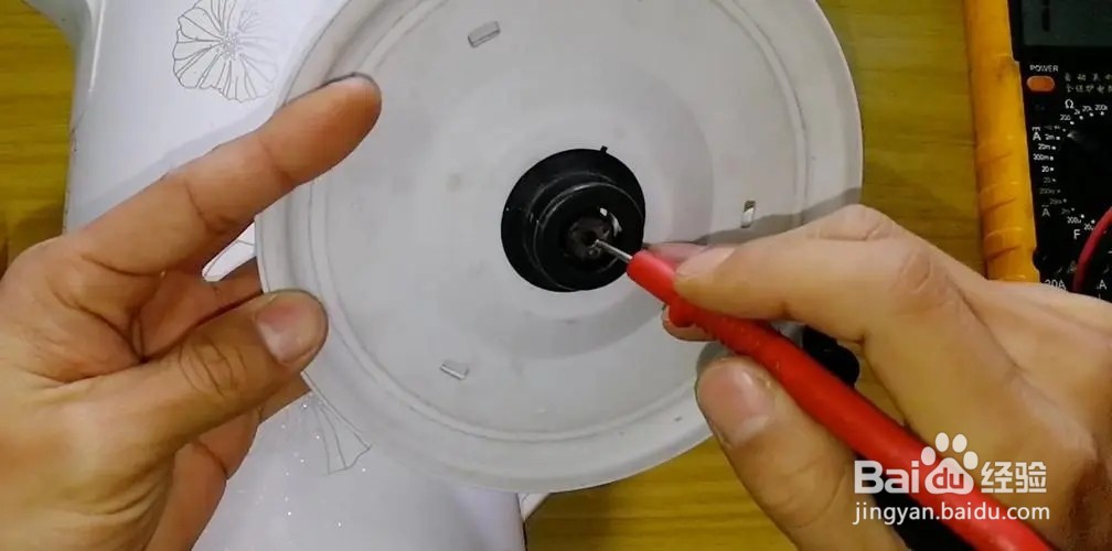 电水壶灯亮不加热怎么修理