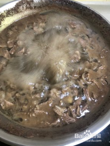 超级好吃下饭的彩椒牛肉粒