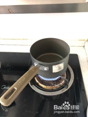 养生食补香椿比蛋多的香椿煎蛋的做法