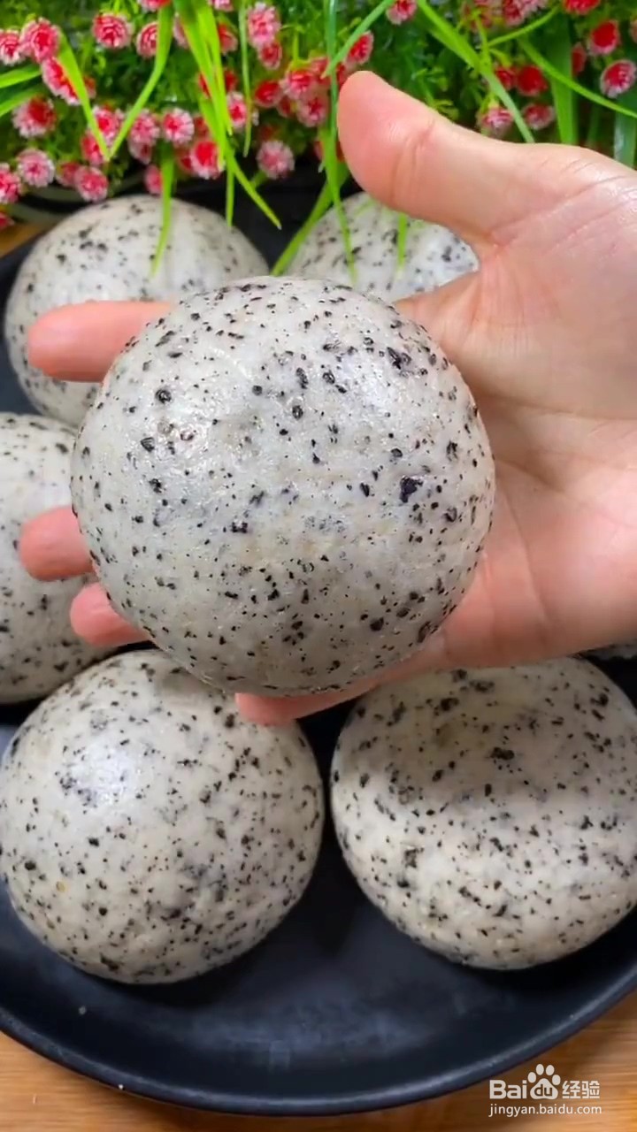 如何制作黑芝麻馒头