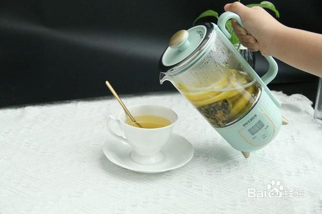 家庭自制酸甜柠檬乌龙茶