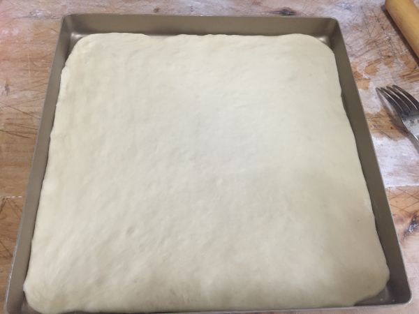 葱香肉松面包卷