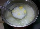 适合湿疹患者食用的汤粥-土豆粥