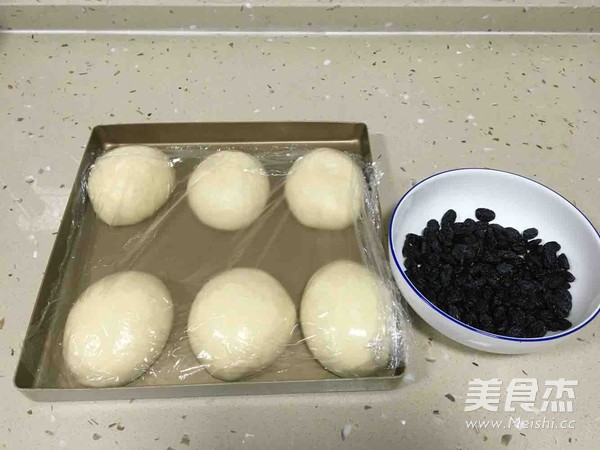 港式吐司-葡萄干夹馅