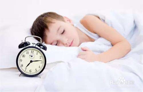 <b>如何培养孩子早睡的习惯</b>