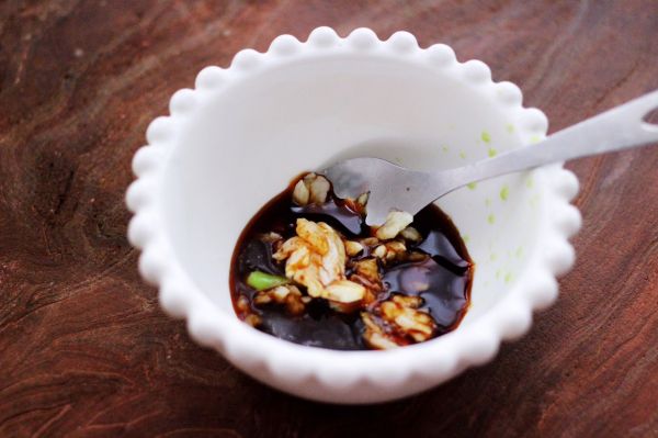 辣根温拌秋葵毛蛤