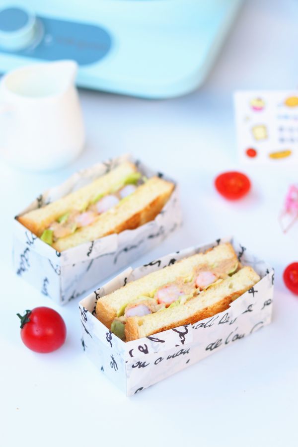 虾仁三文鱼三文治