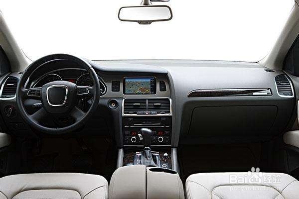 汽车行驶前需要注意哪些事项？