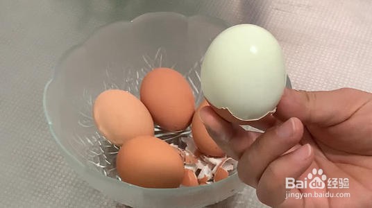 熟鸡蛋消肿的正确方法