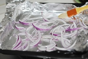 美食香烤鱿鱼金针卷卷的做法