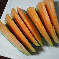 分享圣洛雪哈密瓜椰奶火龙果冰棒做法
