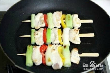 香辣日式烧鸡肉串