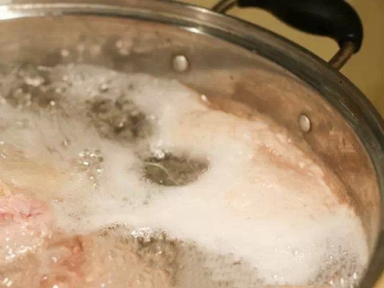 没有高压锅，怎么能把牛肉炖烂