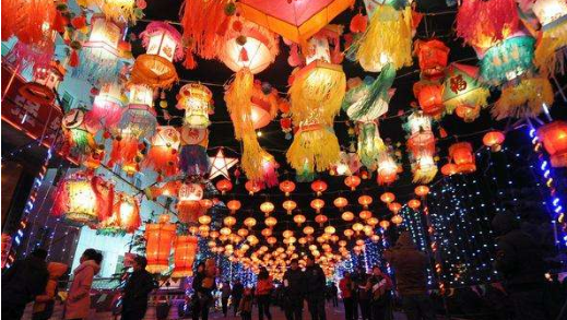 正月十五夜观灯的诗句是什么