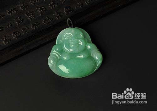 什么是天然翡翠？什么是人工合成翡翠？