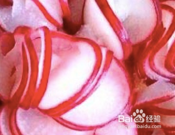 清热解毒减肥沙拉:青豆薏米樱桃萝卜豆苗沙拉