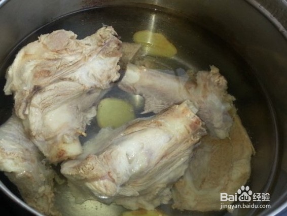 炖大棒骨的家常做法