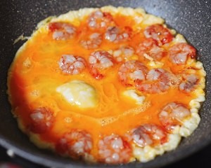 教你制作美味的低脂豌豆虾仁滑蛋