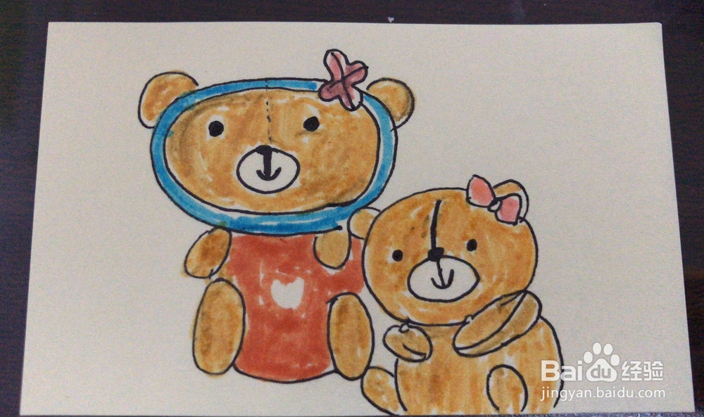<b>如何绘制两只卡通熊</b>