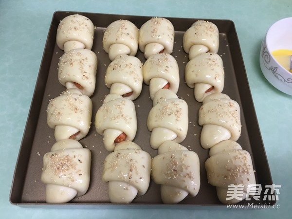 肠仔面包卷的做法