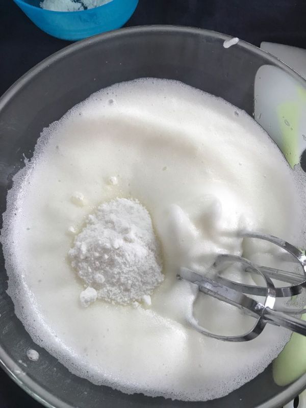 紫薯夹心蛋糕卷