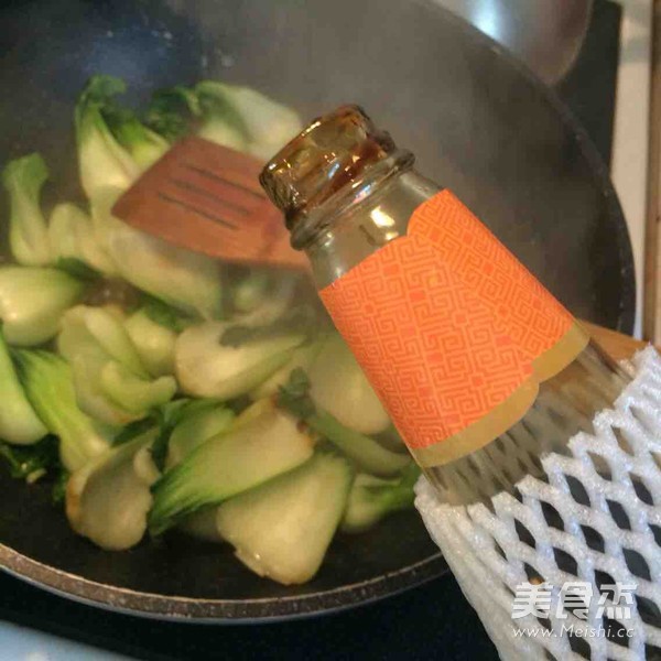 蒜蓉蚝油小白菜