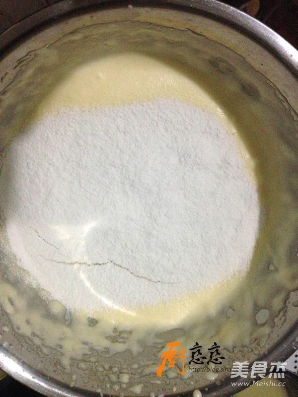 花束裱花杯子蛋糕