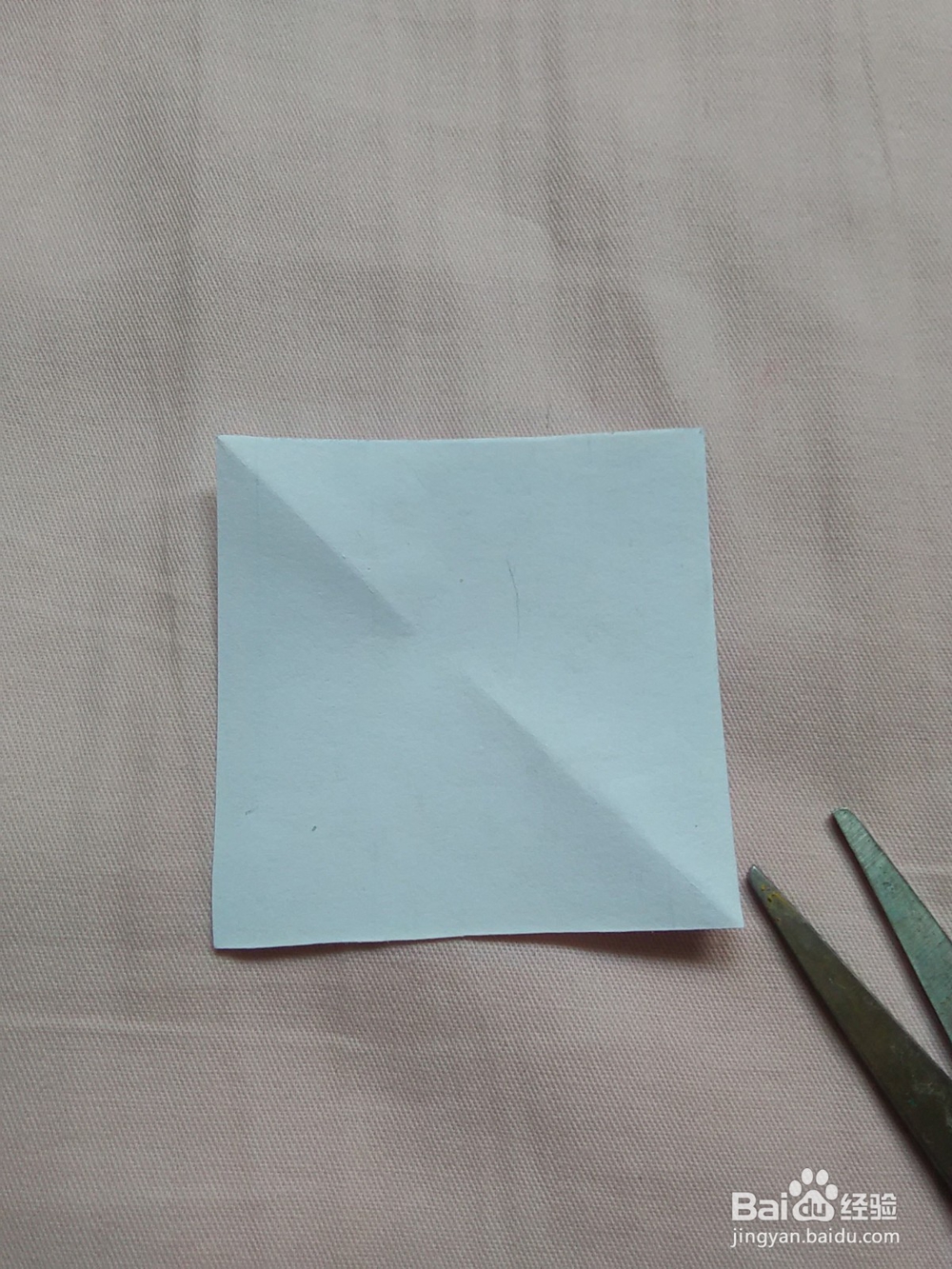 会爬山的小人怎么折