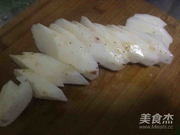山药炒木耳的做法