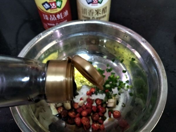 凉拌黄瓜黑木耳