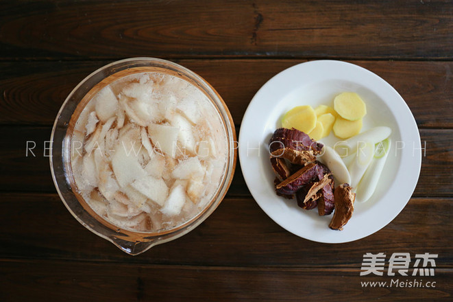 微波炉版灵芝炖鸡