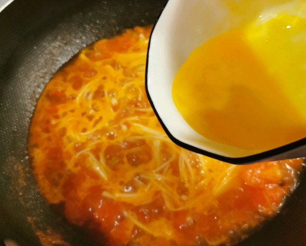 金针菇番茄浓汤