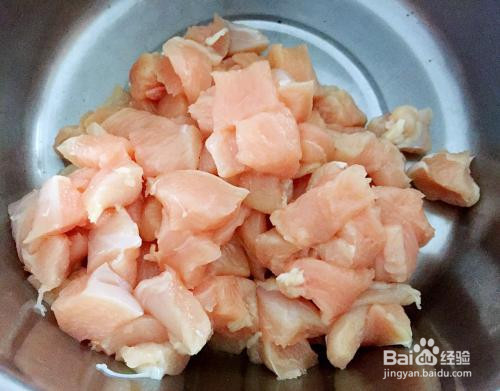 怎么样用鸡脯肉给狗狗做鸡脯肉干