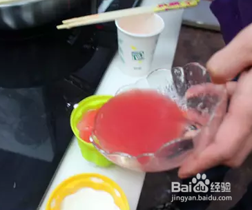 颜值超高的草莓椰糕