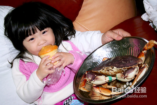 名不虚传的温哥华大螃蟹(组图)