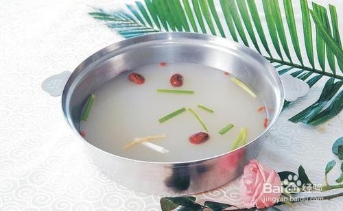 清汤软糯蹄筋