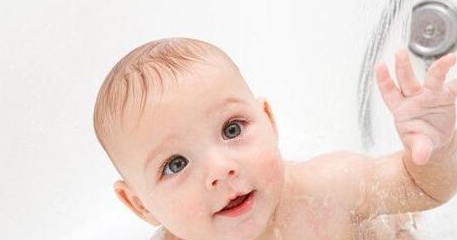 如何选购宝宝沐浴露?